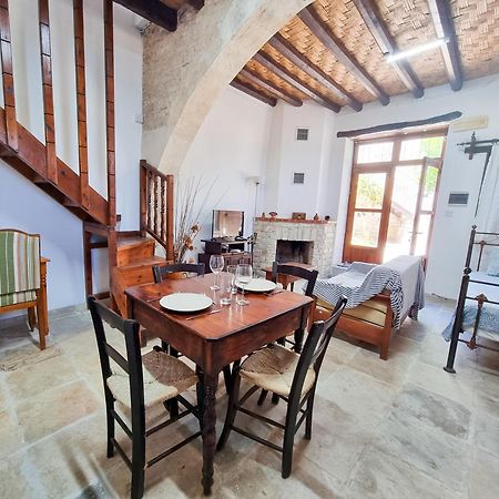 Athena'S Pool Oasis Apartamento Skarinou Exterior foto