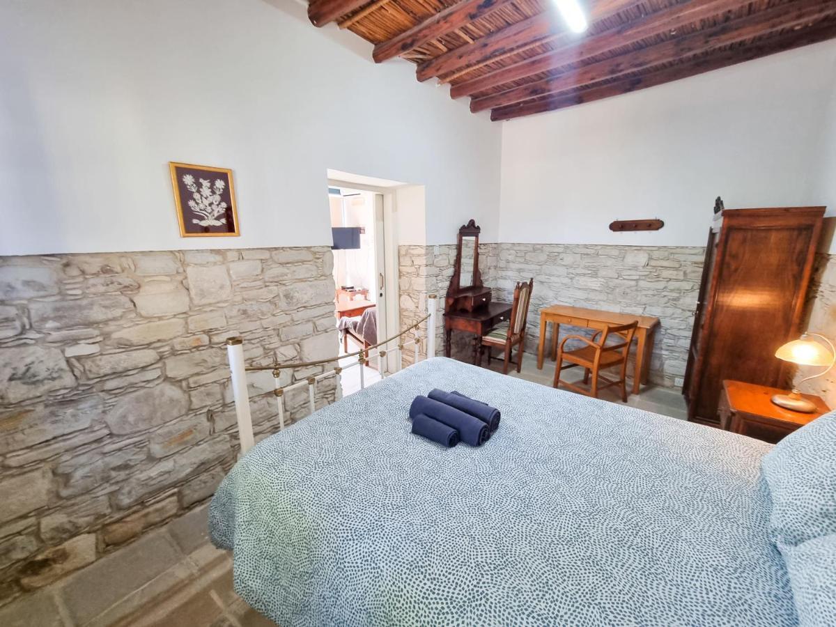 Athena'S Pool Oasis Apartamento Skarinou Exterior foto