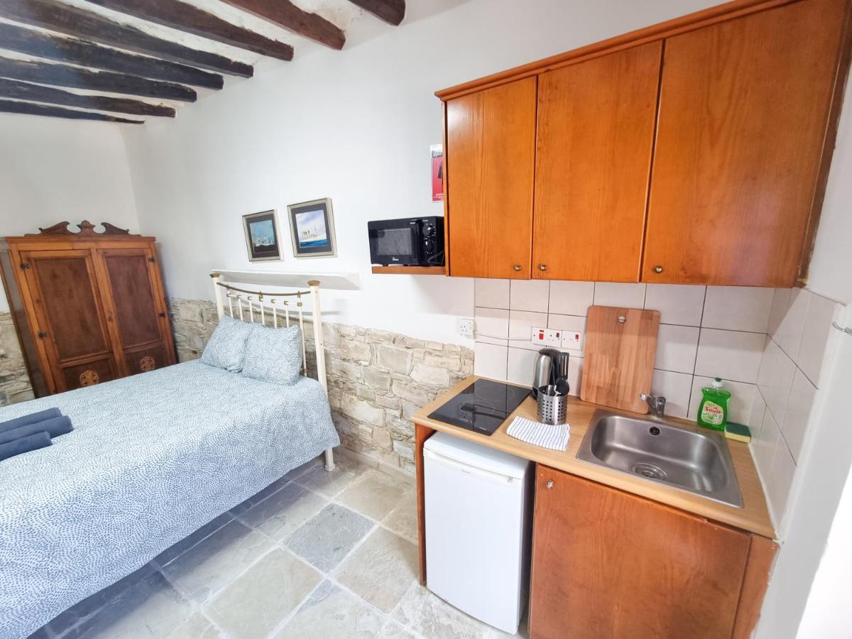 Athena'S Pool Oasis Apartamento Skarinou Exterior foto